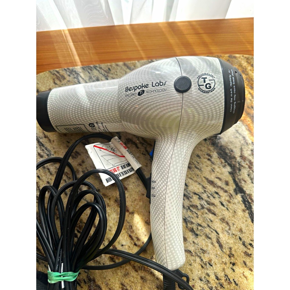 T3 Bespoke Labs Tailored TF Technology Fast Dry Pro Performance Light Weight